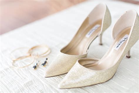 Designer bridal shoes & wedding shoes 